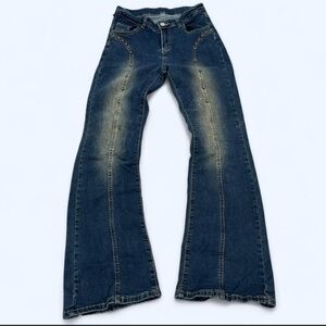 Stylish Indigo Flare Jeans for Women